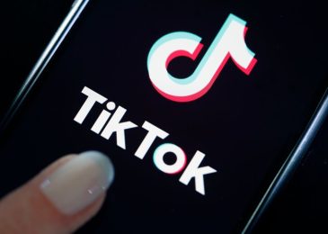 Cách cài đặt TikTok tự chuyển video nhanh nhất 2022