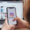 Cách đổi tên Instagram khi liên kết với Facebook 2022